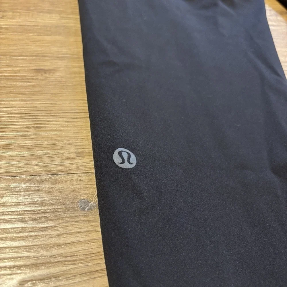 lululemon athletica preowned good